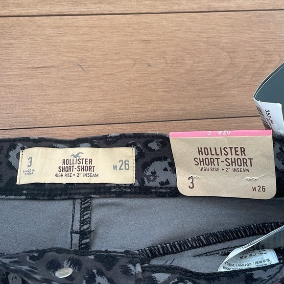 NWT Hollister high rise black and grey leopard shorts size 3, W26 - Picture 2 of 3